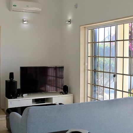 Aroeira Palm Beach Villa Екстериор снимка