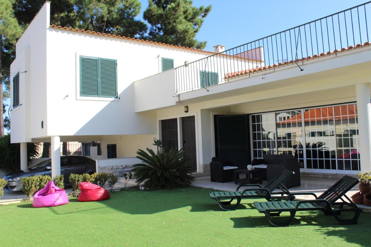 Aroeira Palm Beach Villa Екстериор снимка